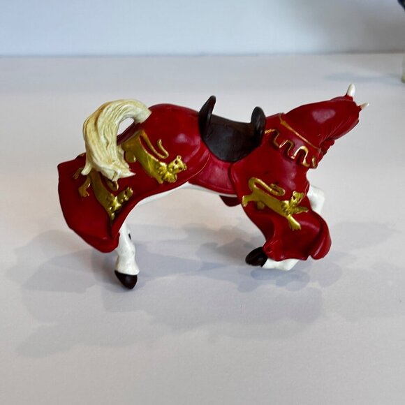 Papo Medieval Knight Horses Figures - Red‎ Blue & Black Set Of 3 Vtg 2002 - Picture 3 of 13